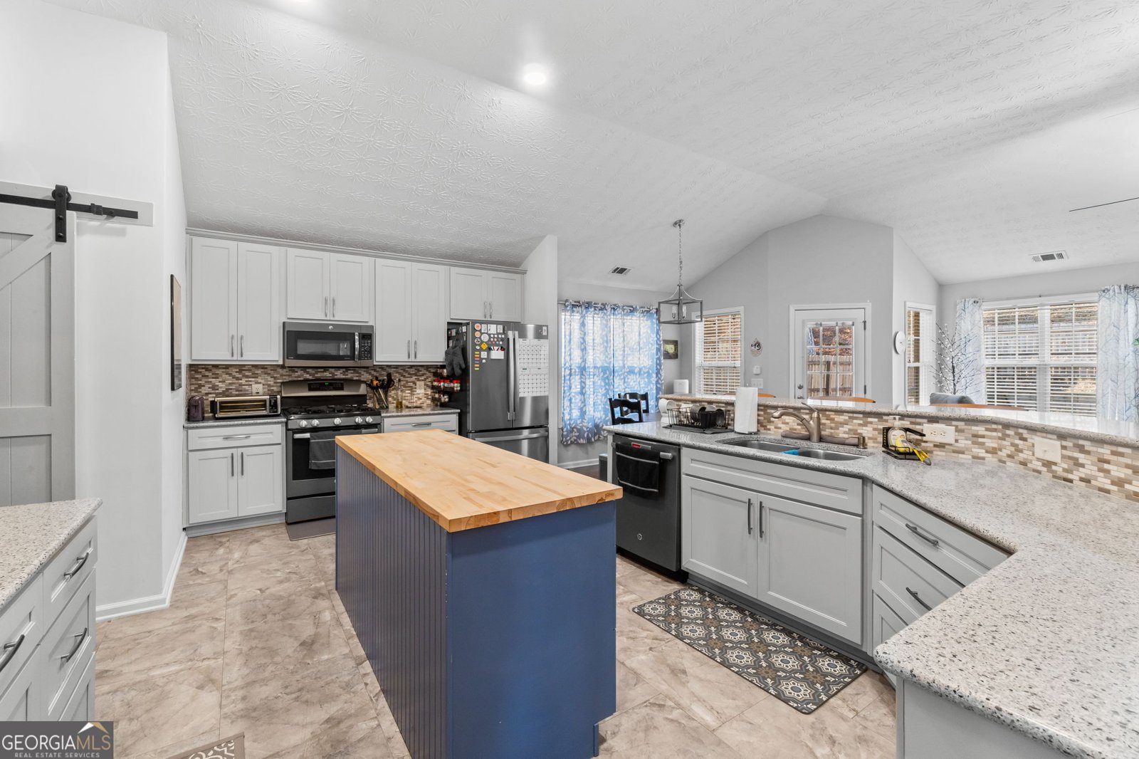 5589 Ashmoore Court Flowery Branch - Photo 26