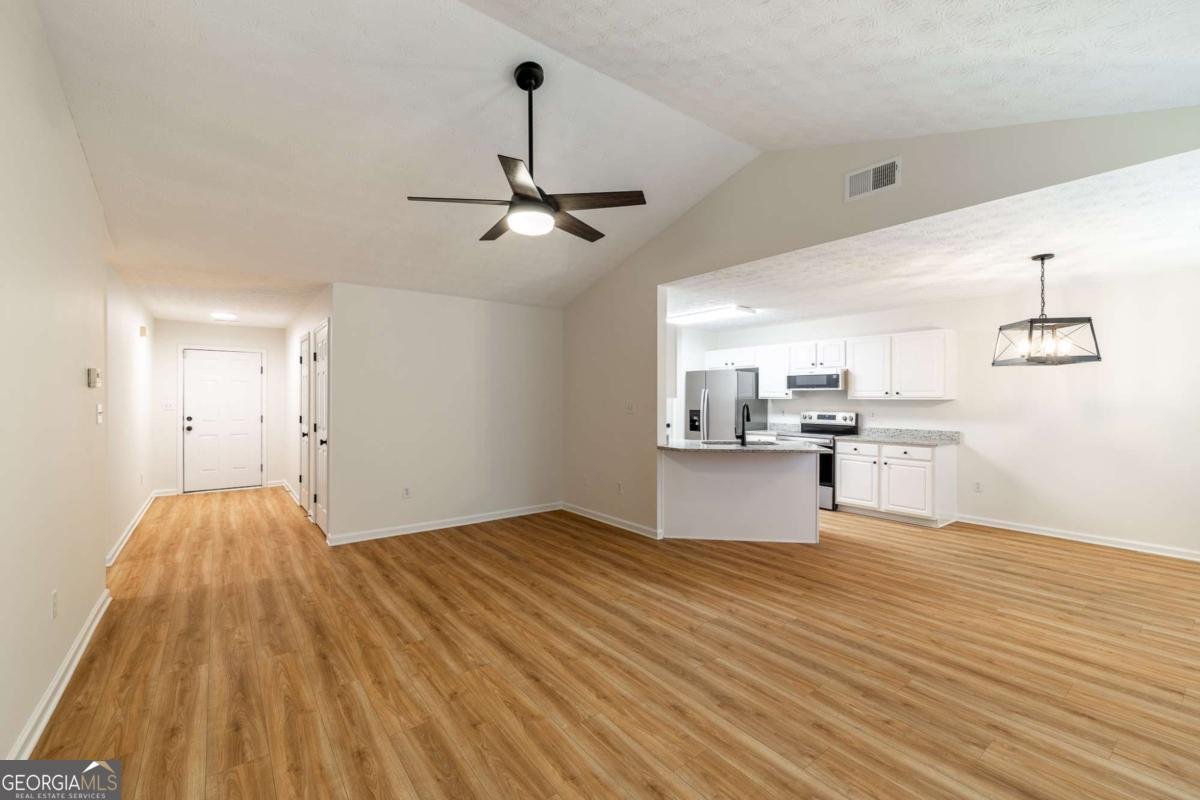 309 Jasmine Trail Athens - Photo 6