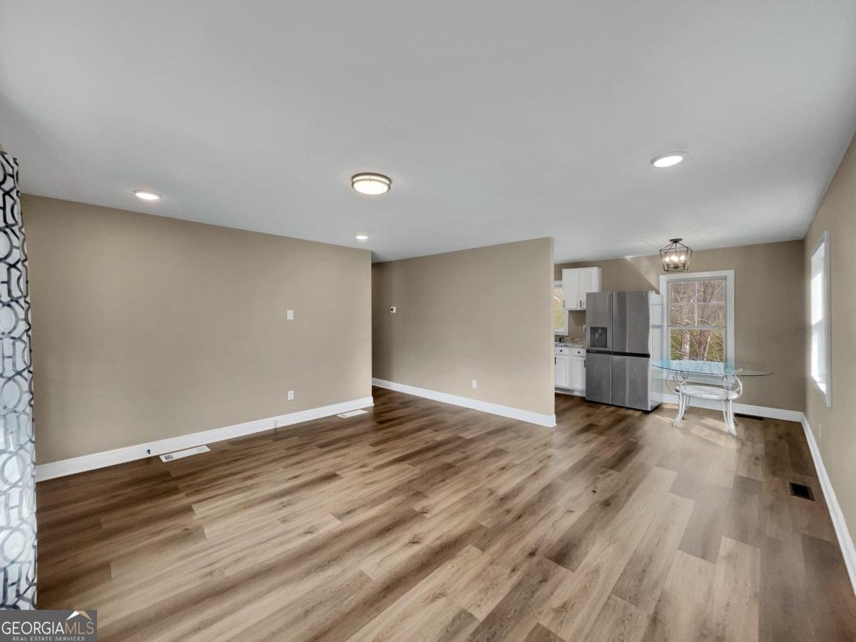 1271 Della Slaton Road Comer - Photo 7