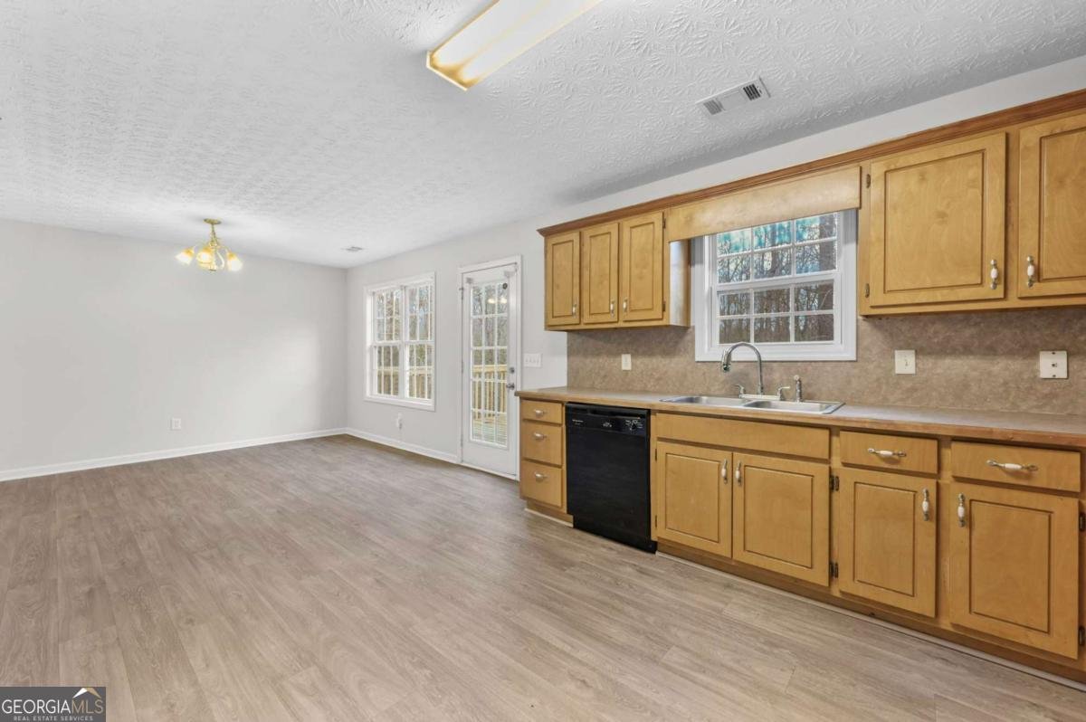 70 Clover Valley Drive Covington - Photo 10