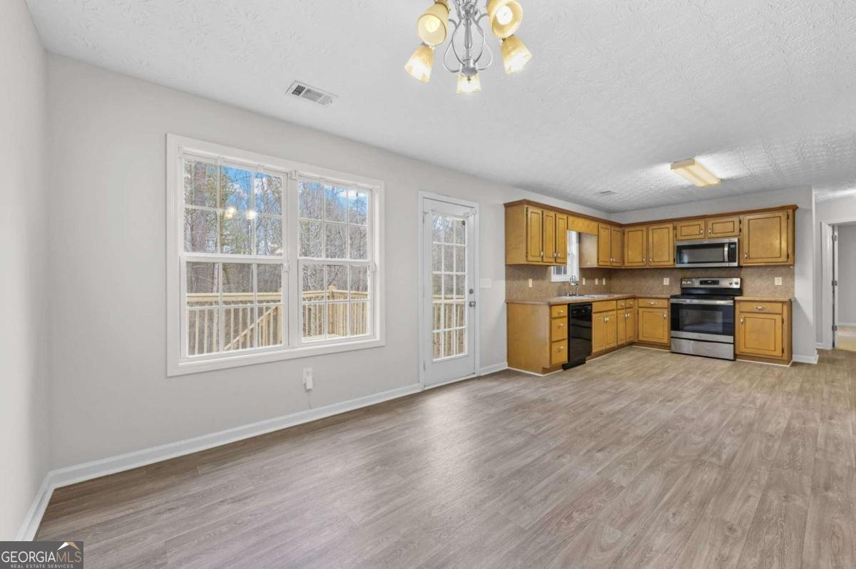 70 Clover Valley Drive Covington - Photo 11