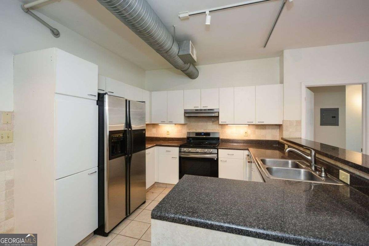 445 Sessions Street Marietta - Photo 11