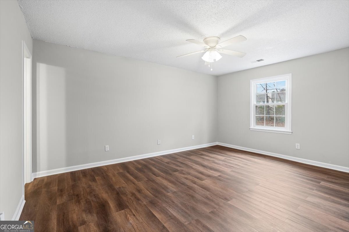 136 Jennifer Lane Carrollton - Photo 18