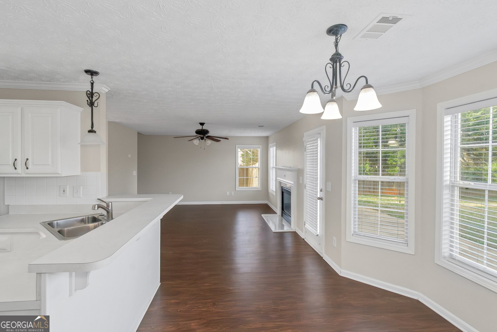 112 Wyckliffe Drive Locust Grove - Photo 9