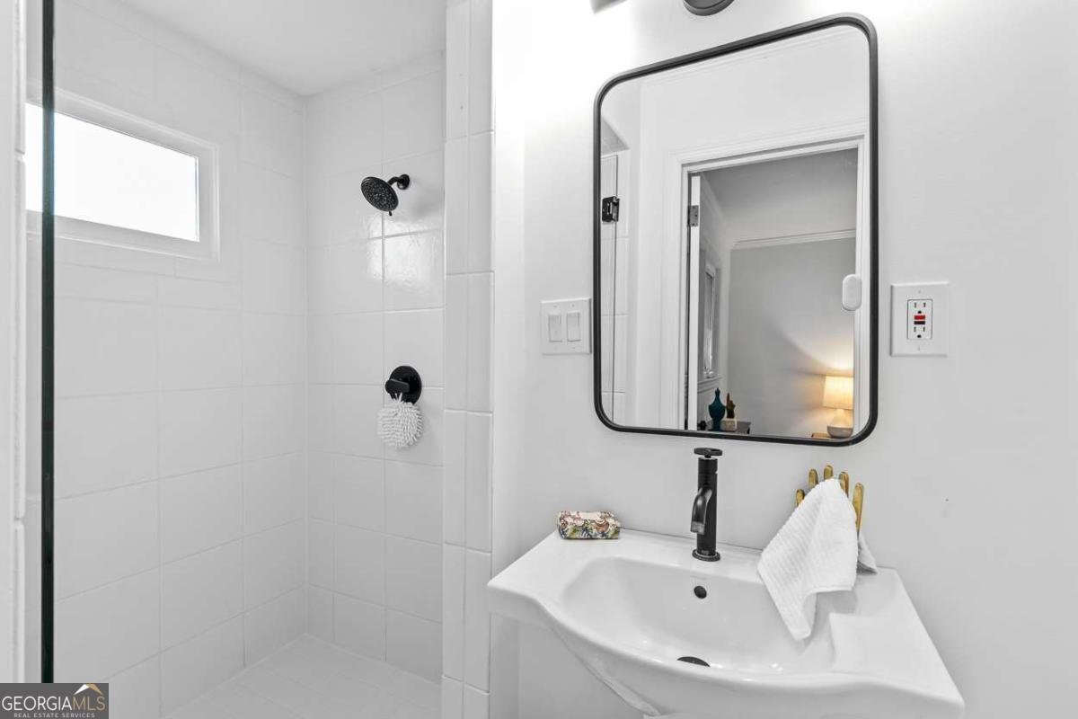 3811 Hillcrest Drive Smyrna - Photo 17