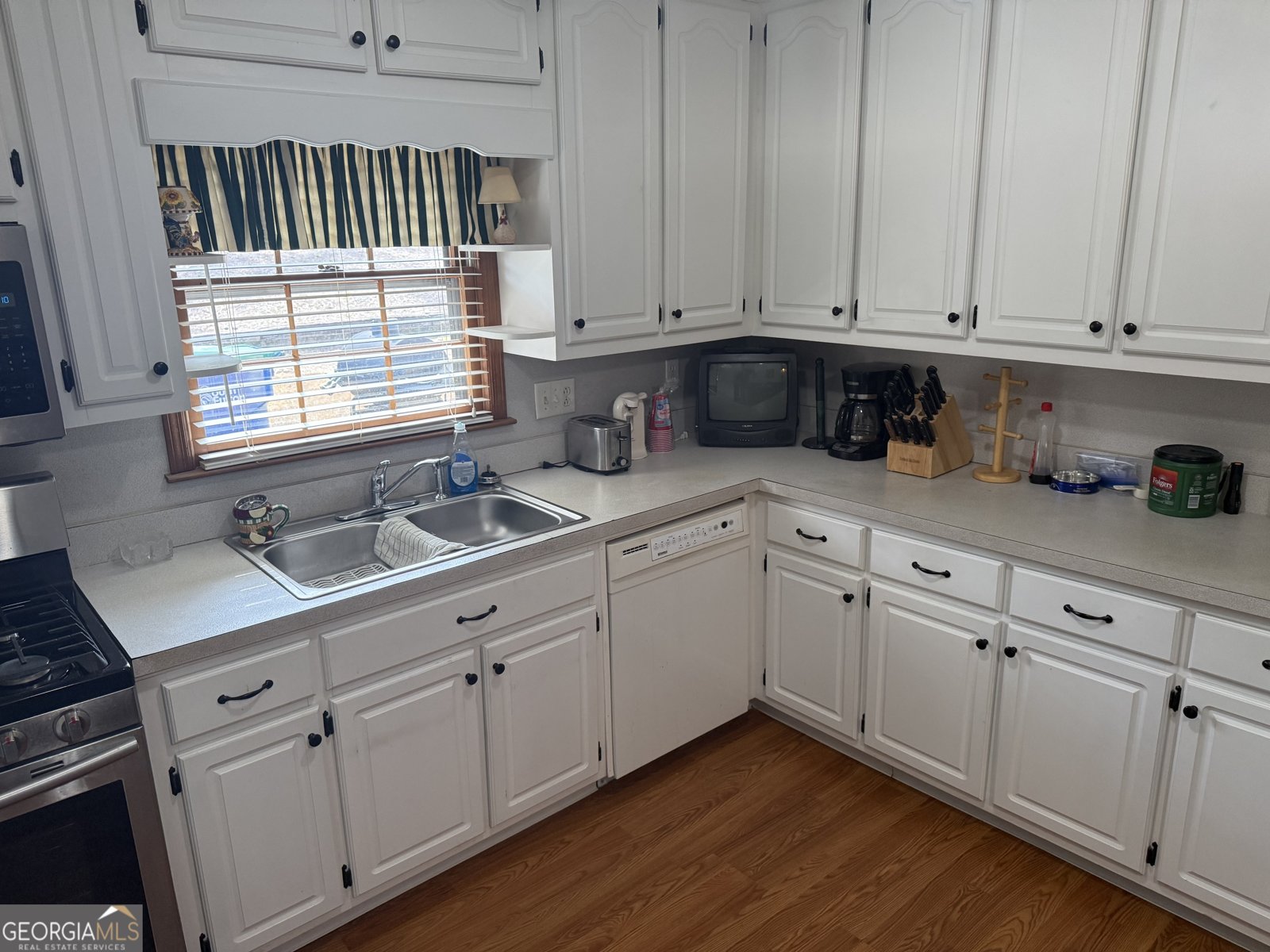 6600 Jones Road South Fulton - Photo 10