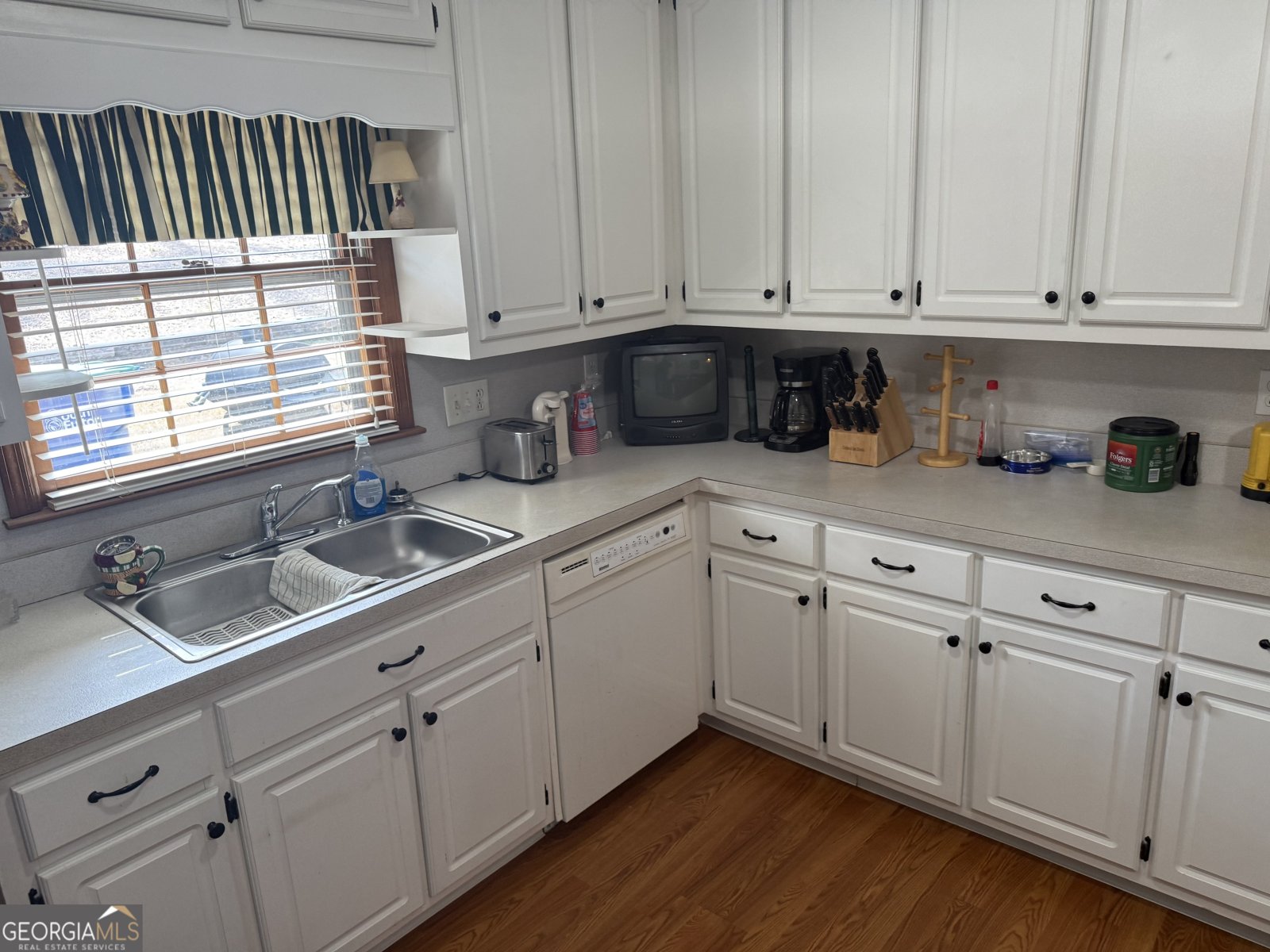 6600 Jones Road South Fulton - Photo 9