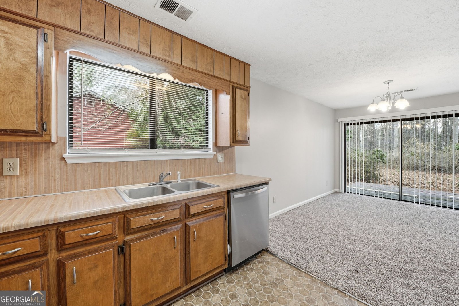 3396 Deshong Drive Stone Mountain - Photo 33