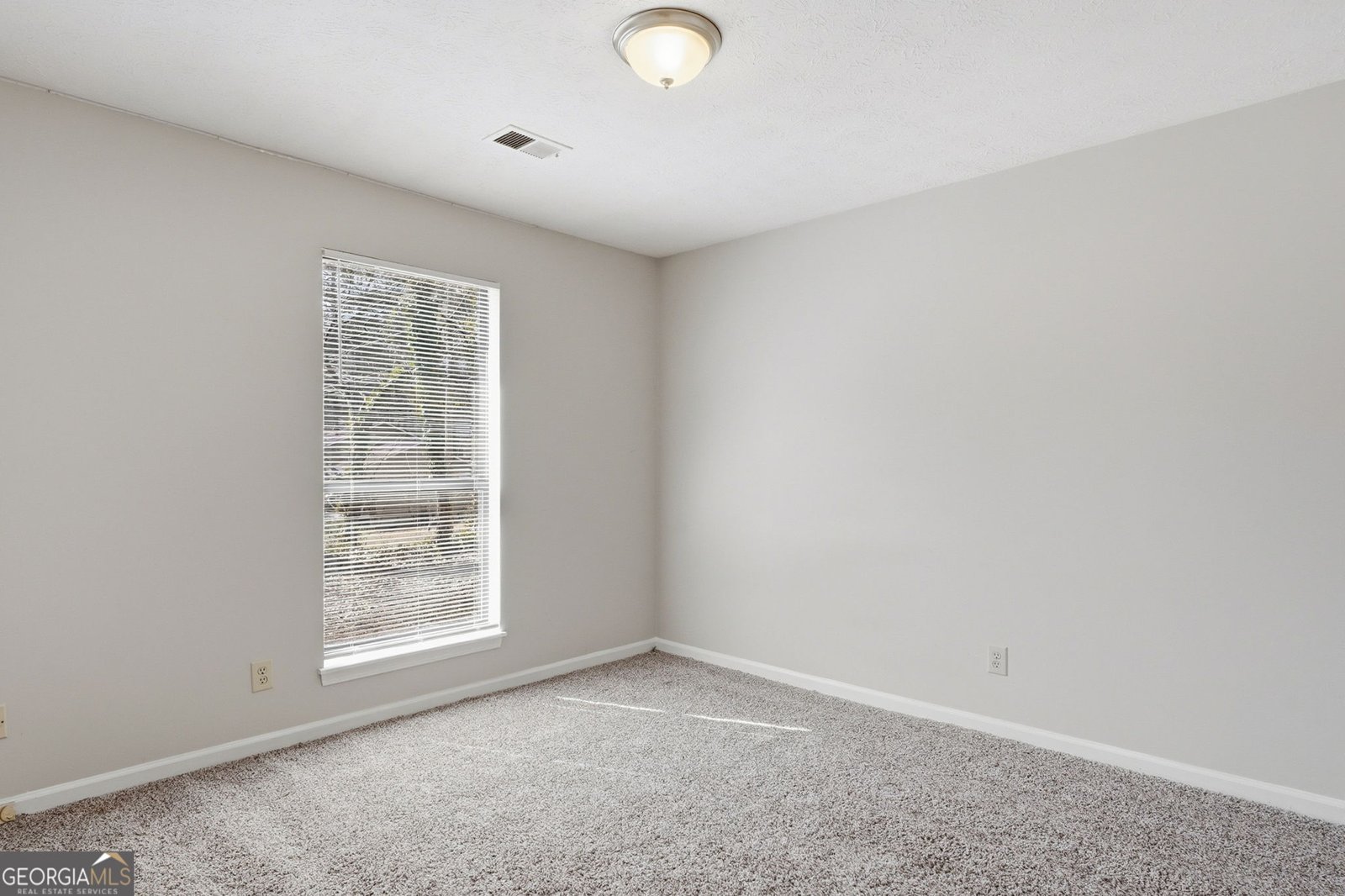 3396 Deshong Drive Stone Mountain - Photo 9