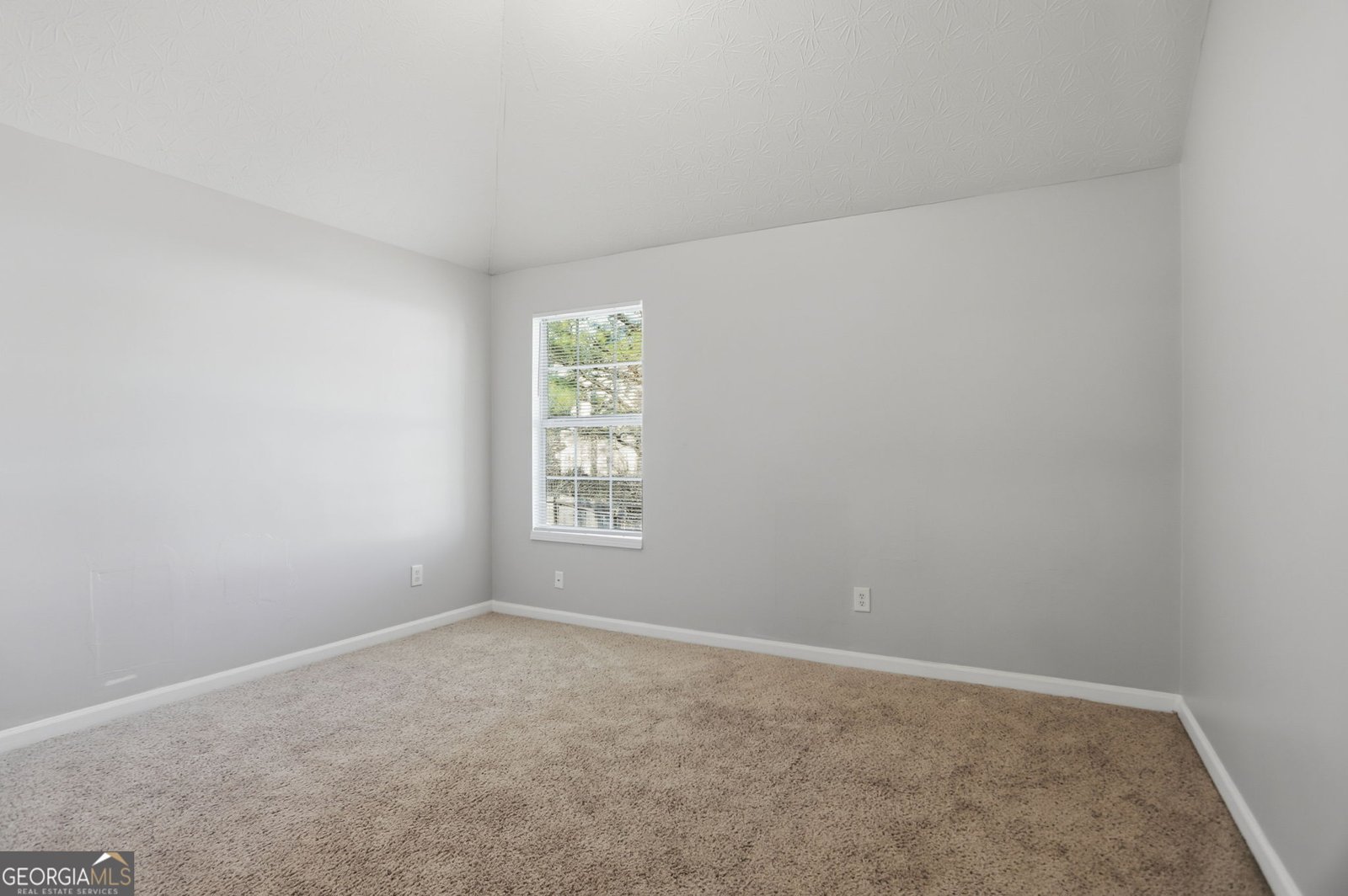 2721 Hills Riverdale - Photo 26