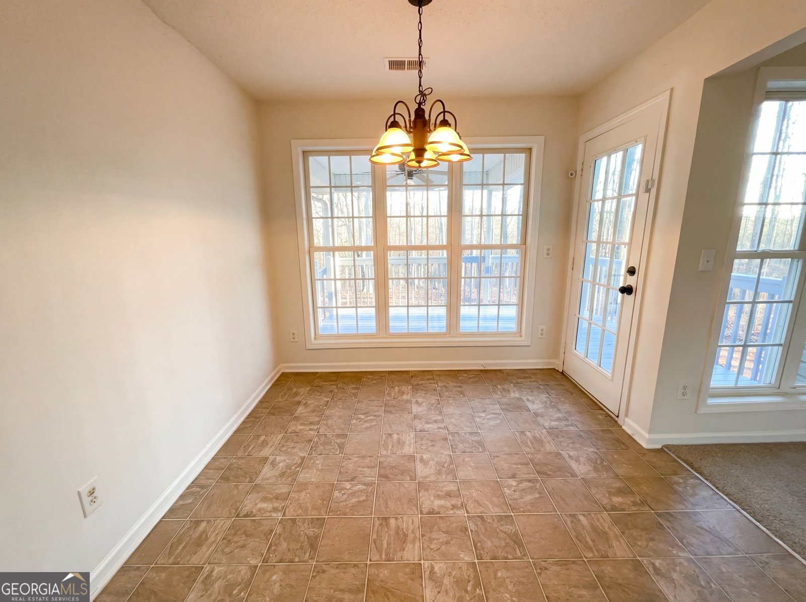 523 Oakview Drive Dallas - Photo 11