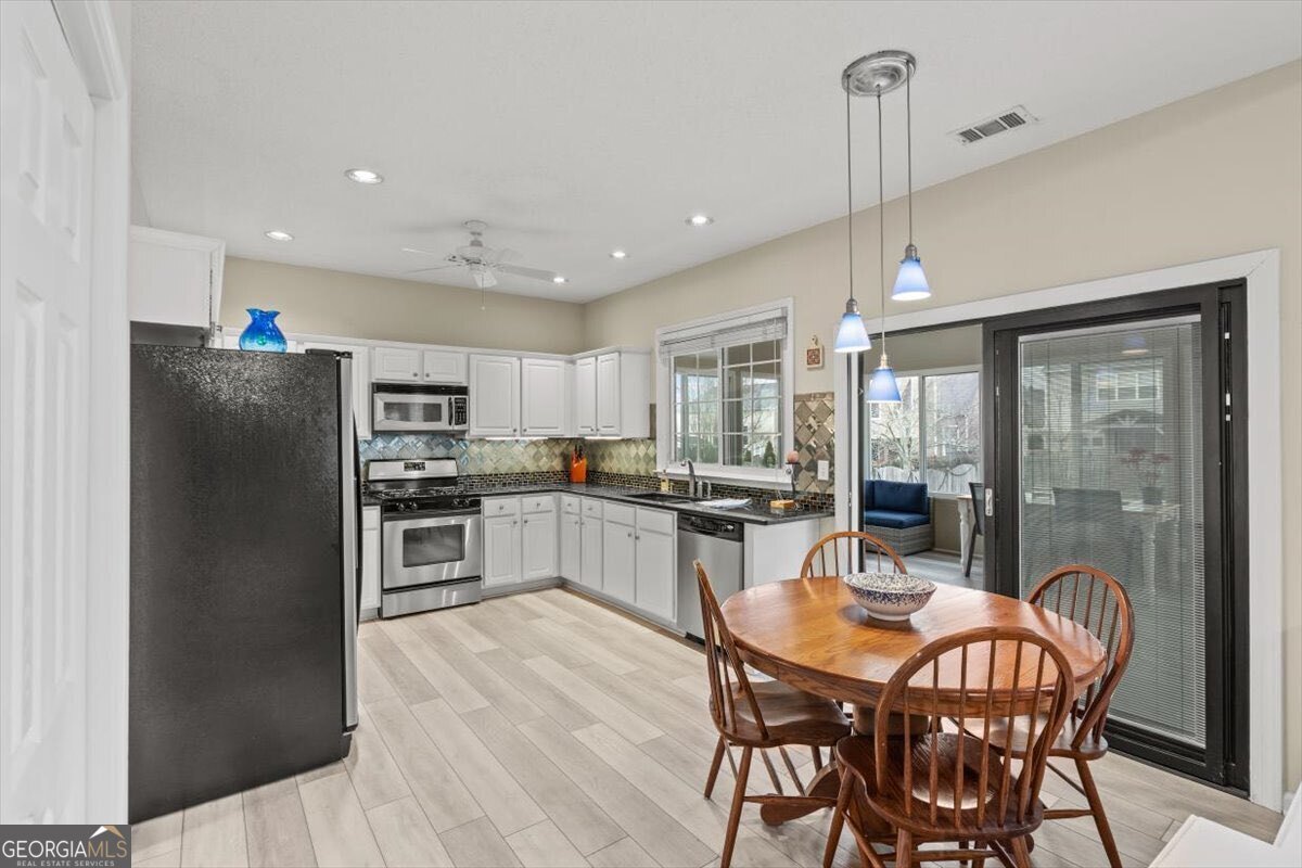 425 Citronelle Drive Woodstock - Photo 17