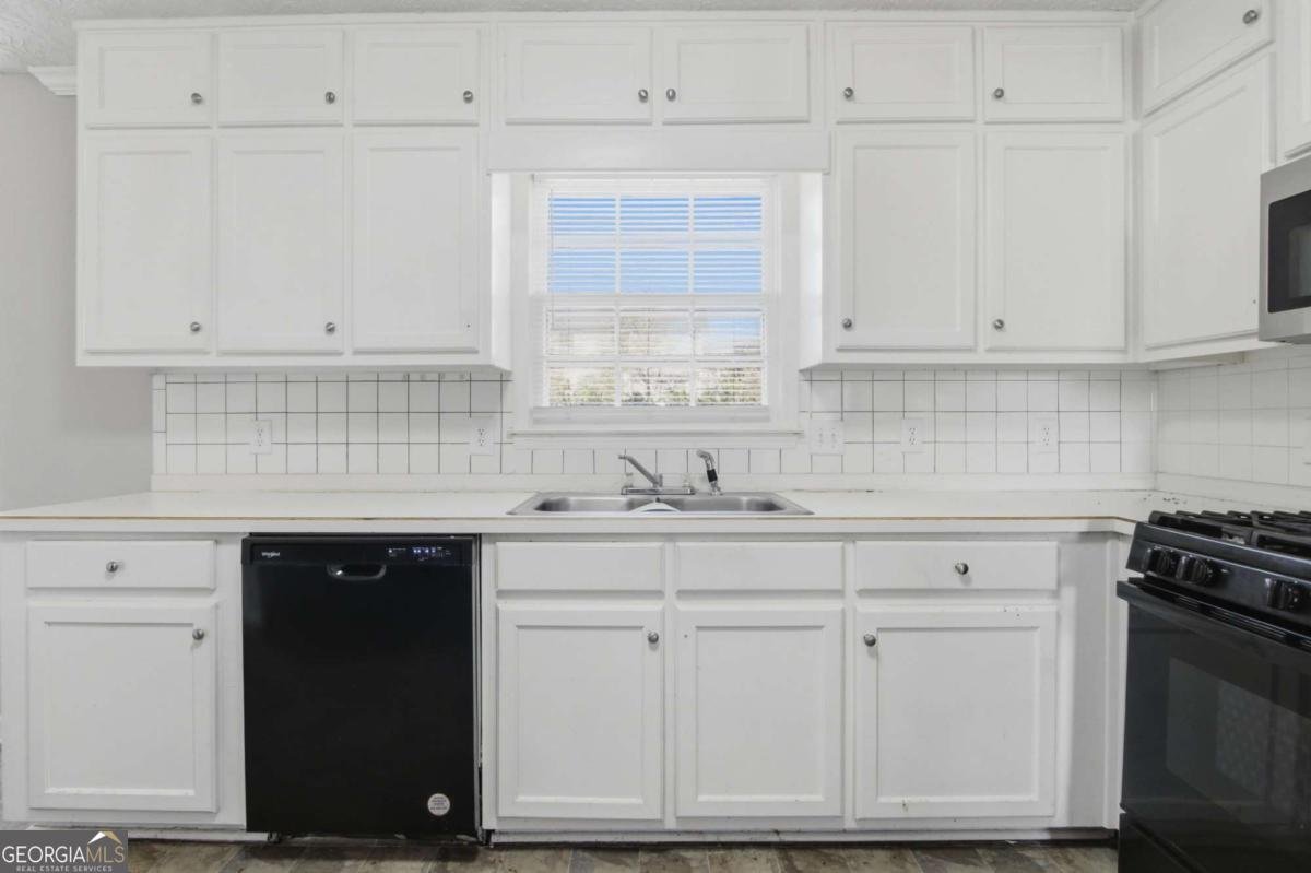 2341 Waterford Lane Snellville - Photo 11