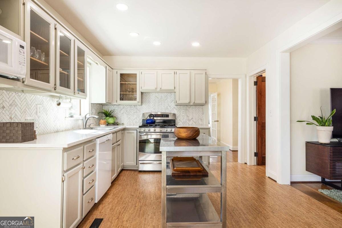 2653 Sharondale Circle Atlanta - Photo 18