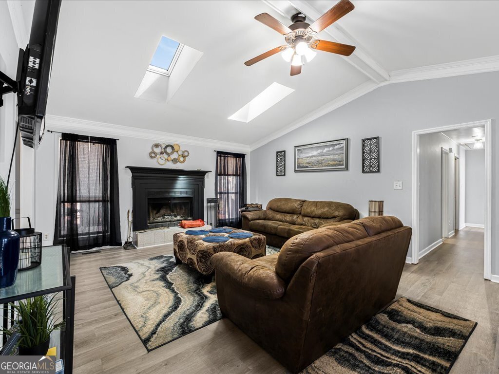 6851 Creekwood Drive Douglasville - Photo 10