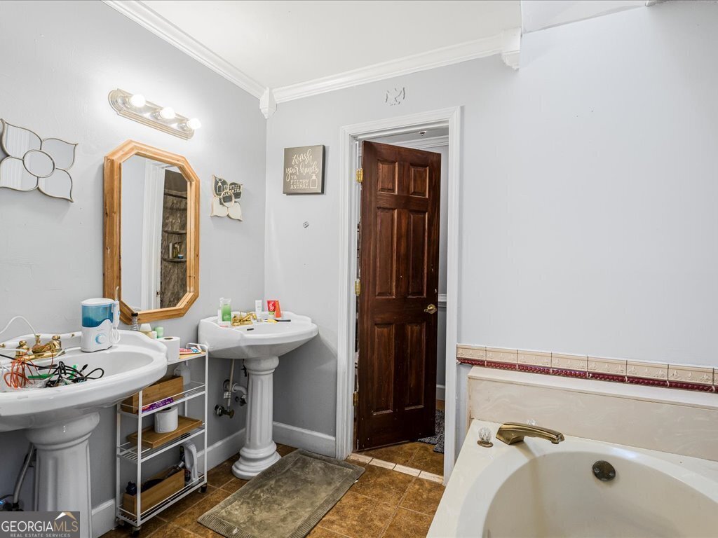 6851 Creekwood Drive Douglasville - Photo 20