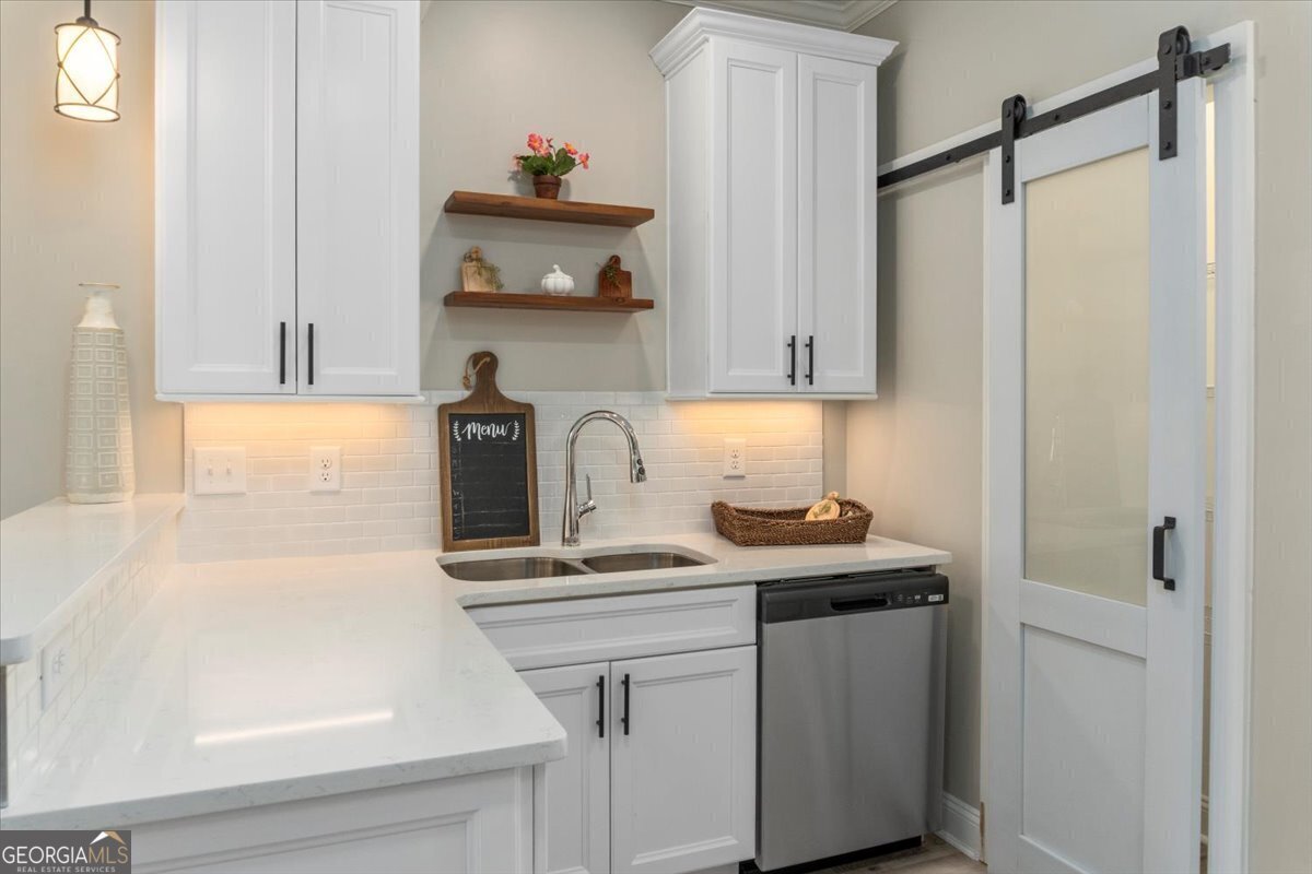 323 Madison Avenue Monroe - Photo 18