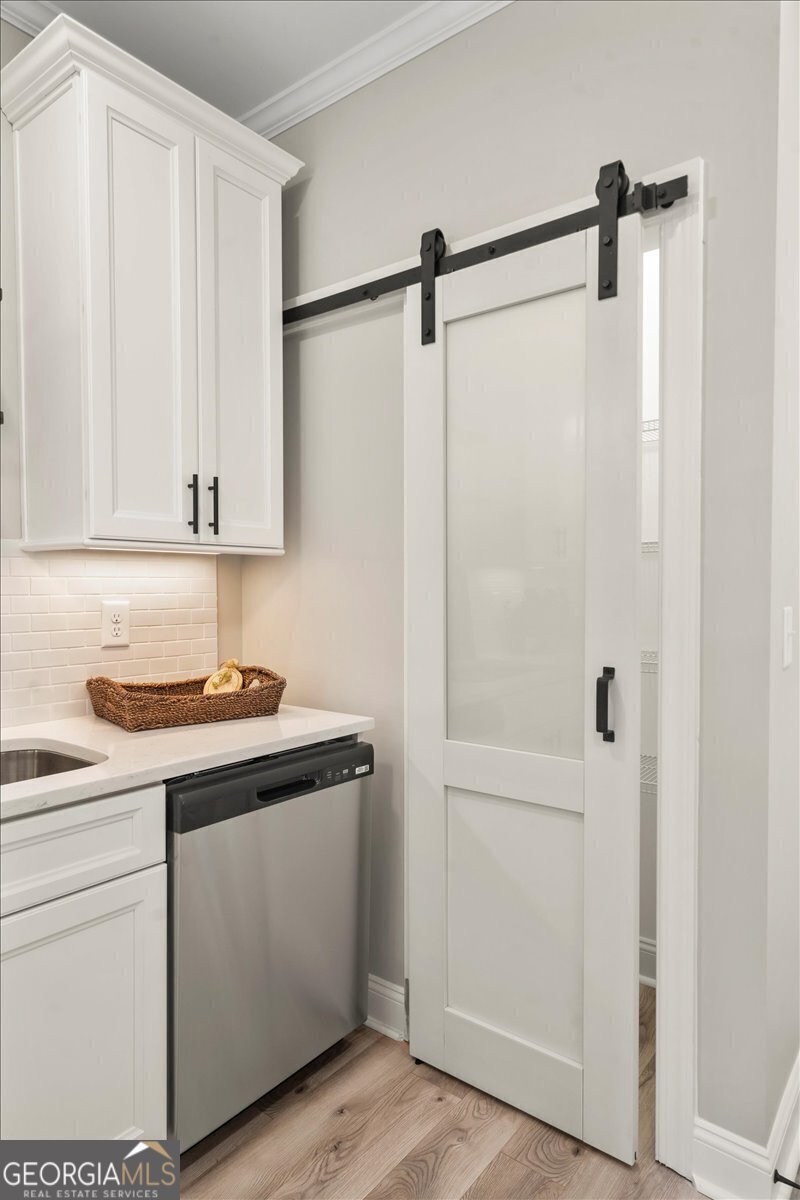 323 Madison Avenue Monroe - Photo 19