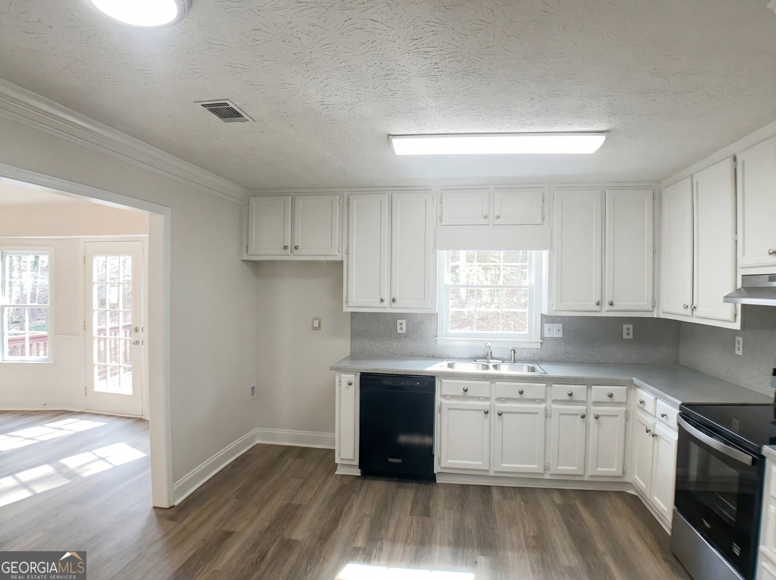 310 Allatoona Road Lawrenceville - Photo 8