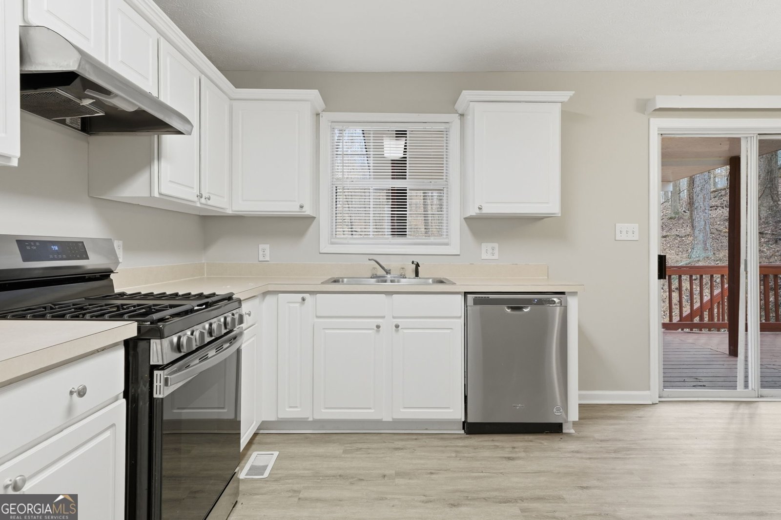 4860 Wade Valley Way Cumming - Photo 15