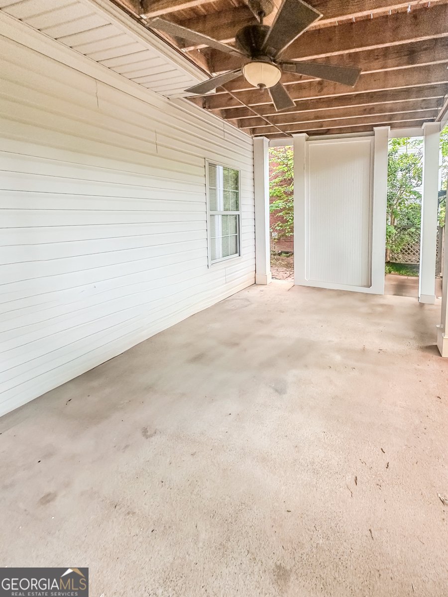 1485 Oglethorpe Run Lane Suwanee - Photo 16