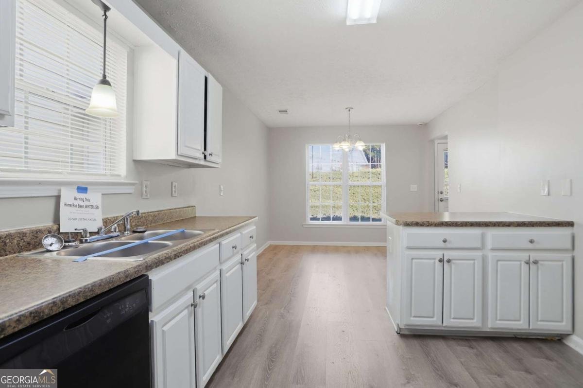 9553 Lakeview Circle Union City - Photo 14