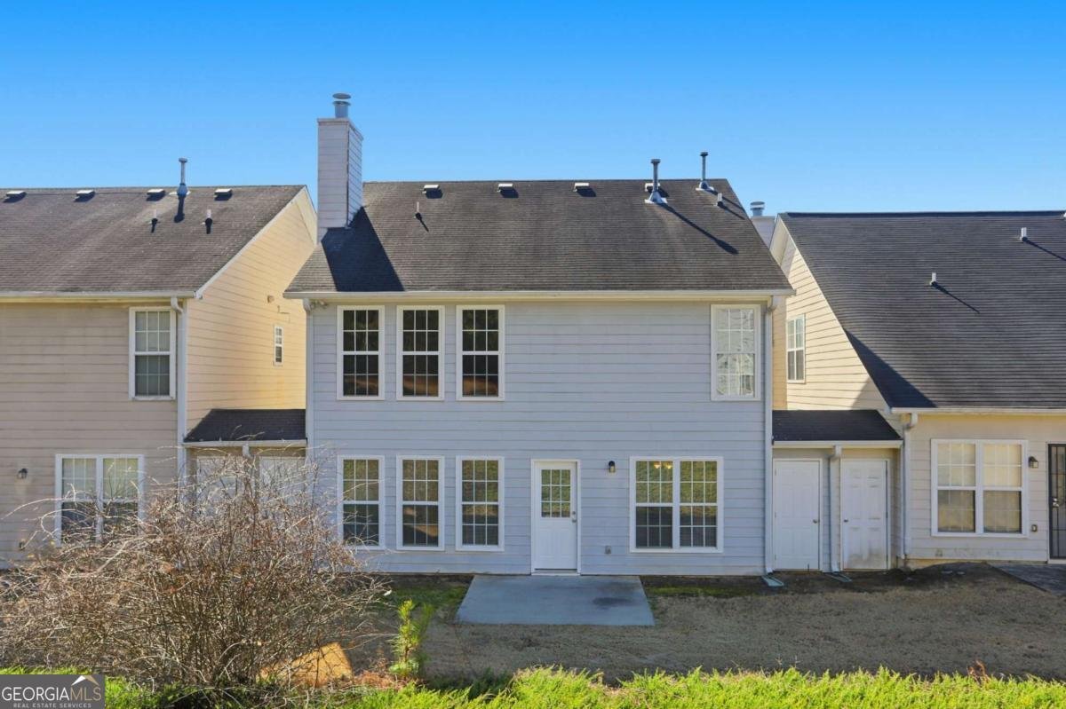 9553 Lakeview Circle Union City - Photo 32