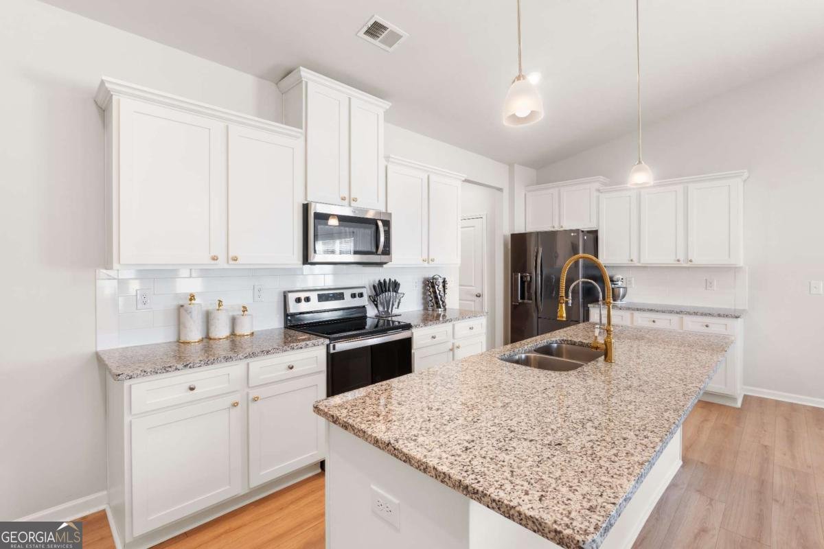 1074 Pine View Trail Monroe - Photo 10