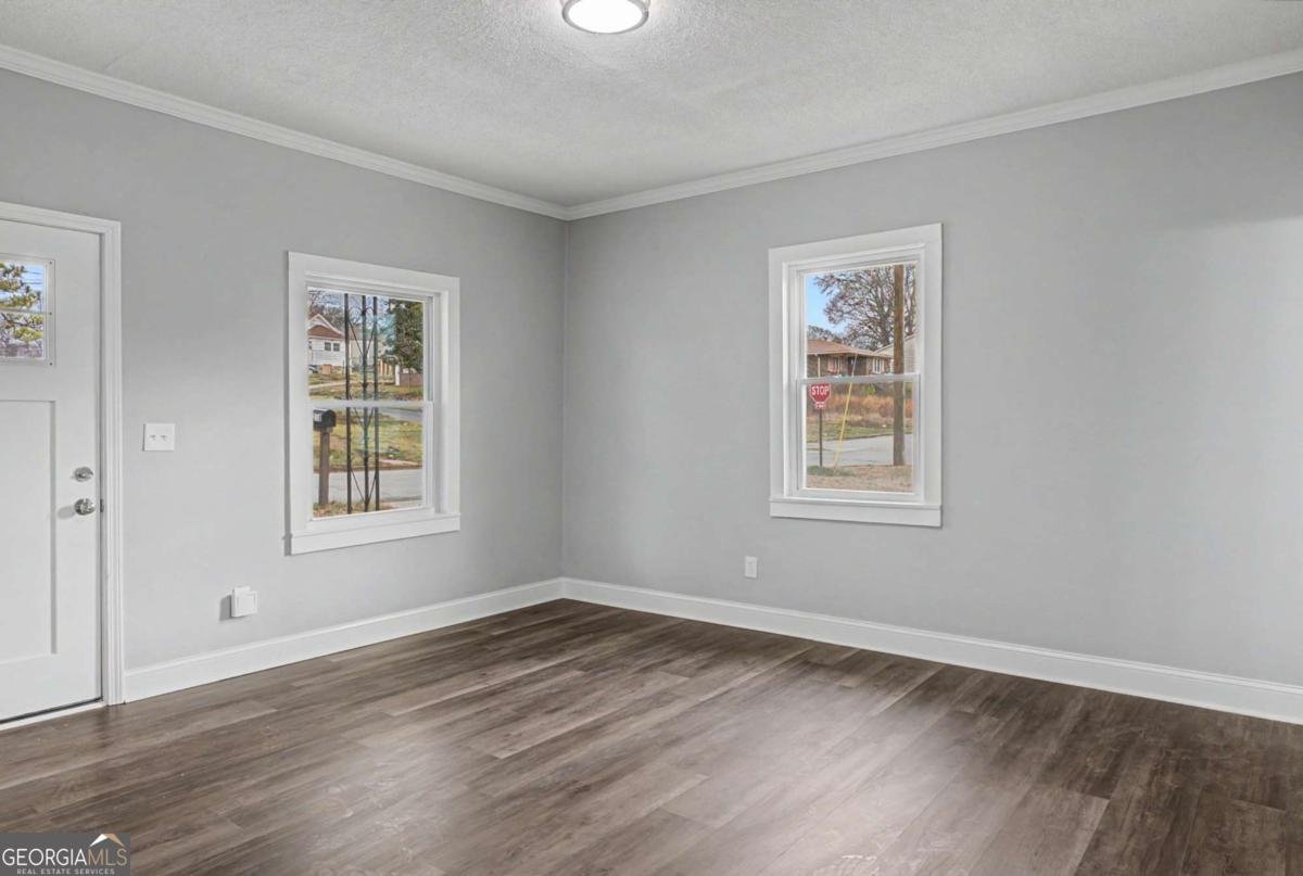 210 Merritts Avenue Cedartown - Photo 11