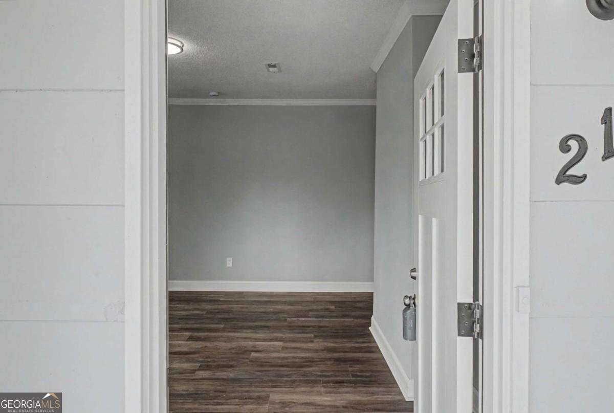 210 Merritts Avenue Cedartown - Photo 8