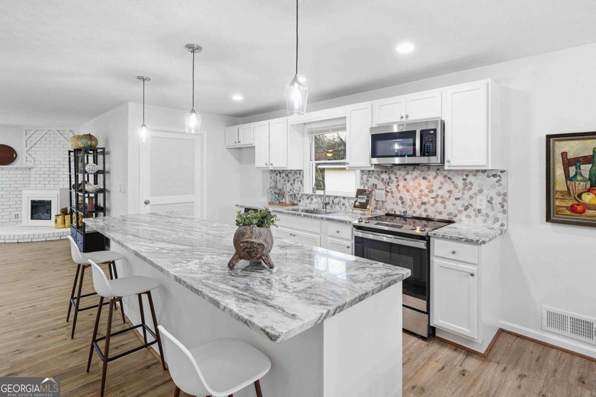 6122 Hillpine Drive Douglasville - Photo 9