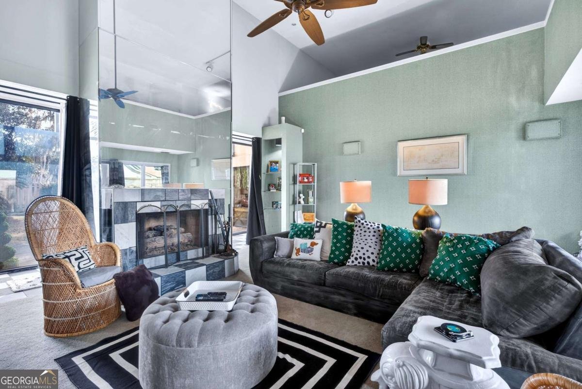 102 Stuart Street Savannah - Photo 8