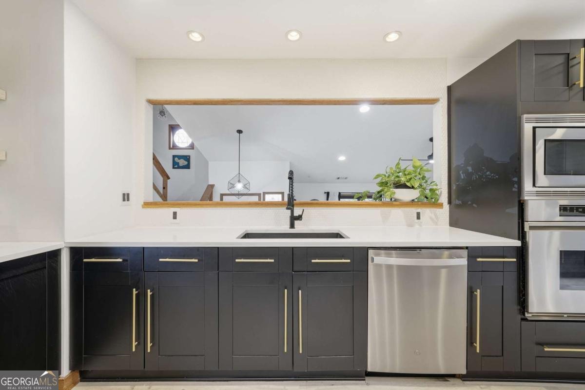 4256 Loch Highland Parkway Roswell - Photo 14