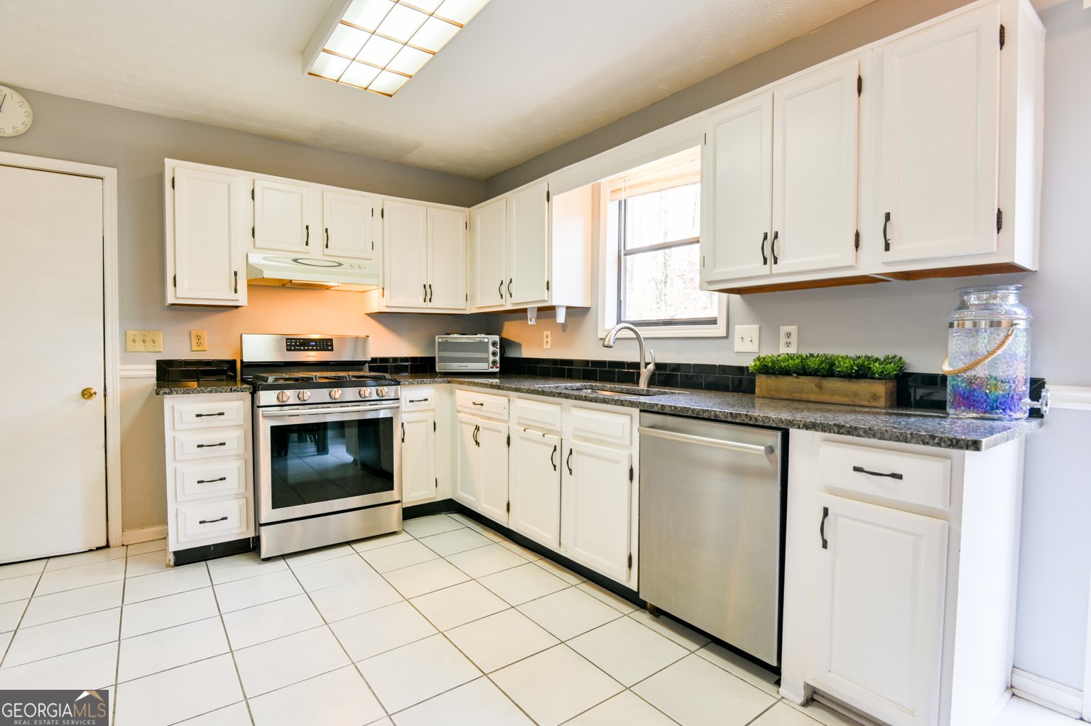 230 Royal Colony Court Johns Creek - Photo 13