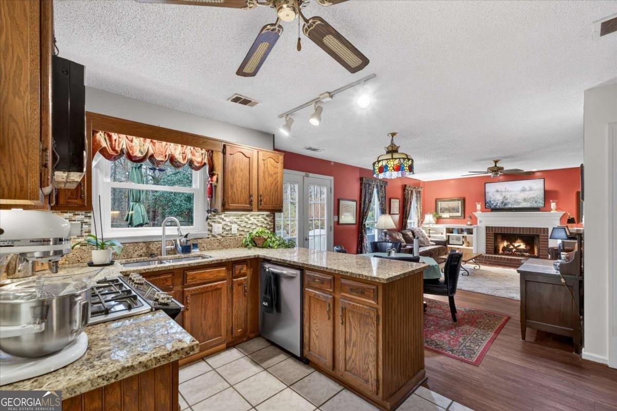 1354 Salem Drive Alpharetta - Photo 12