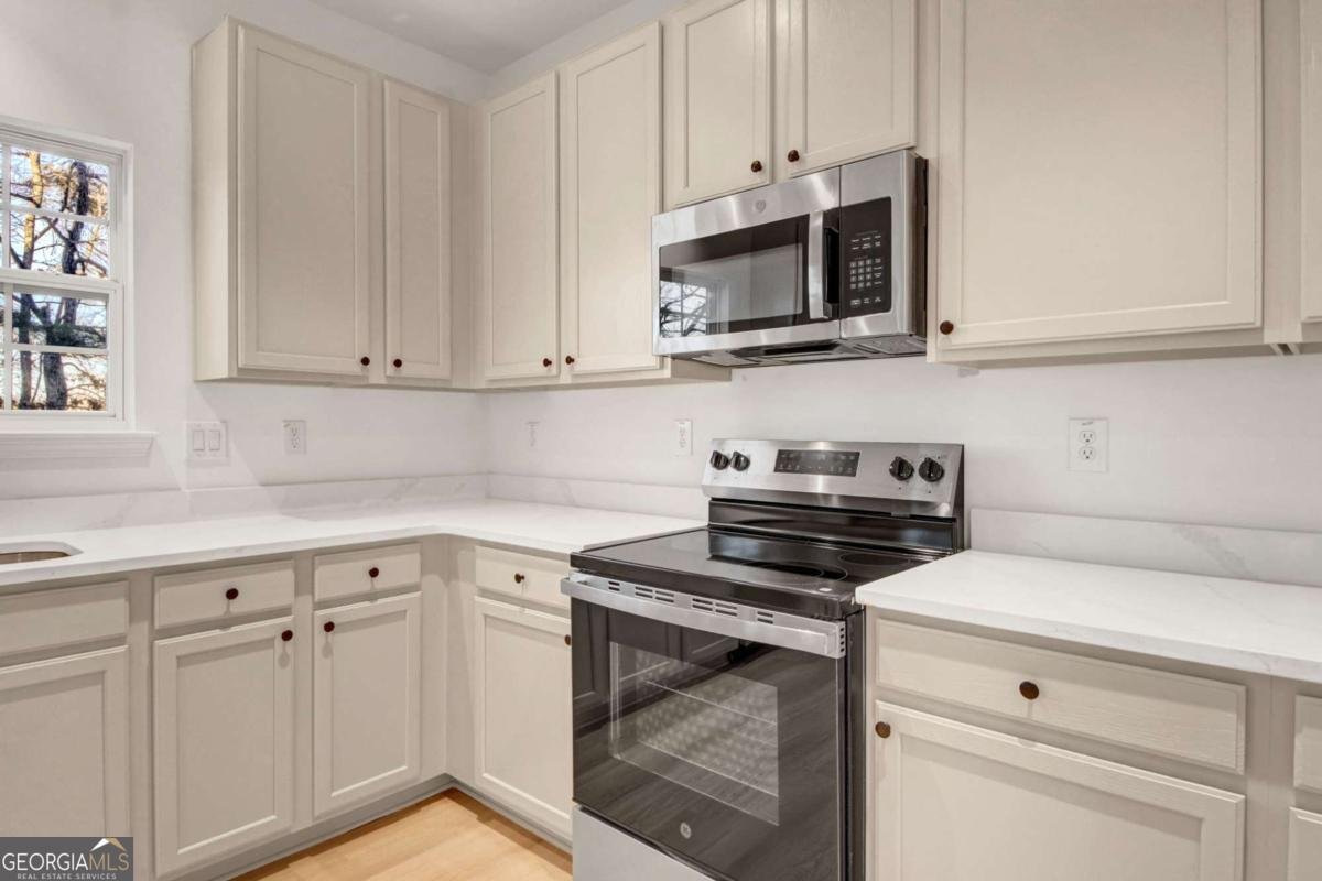 5520 Village Trace Union City - Photo 13