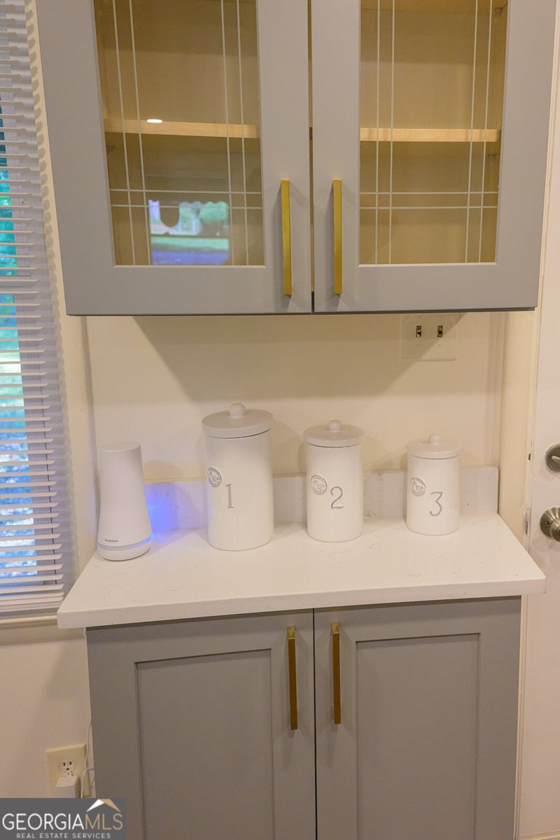 753 Commodore Drive Atlanta - Photo 10