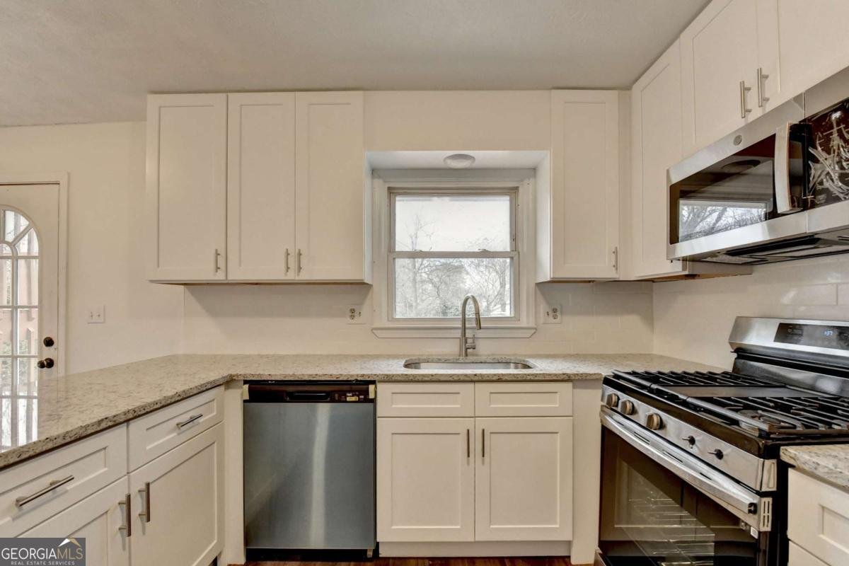 470 Rocky Creek Drive Roswell - Photo 17