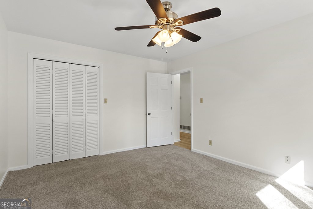 649 Laura Drive Griffin - Photo 19