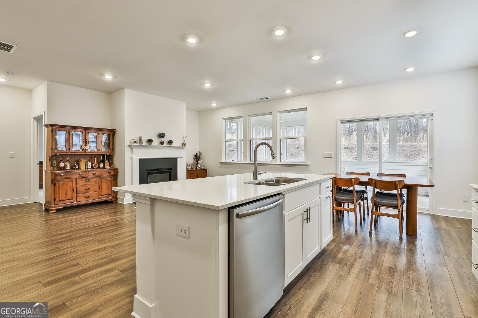 47 Airmont Drive Sharpsburg - Photo 18