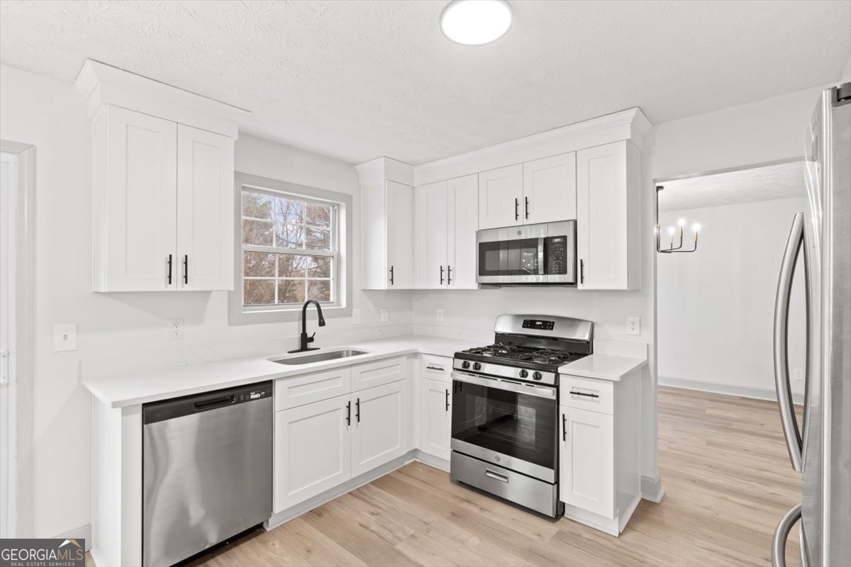 403 Plantation Way Woodstock - Photo 8