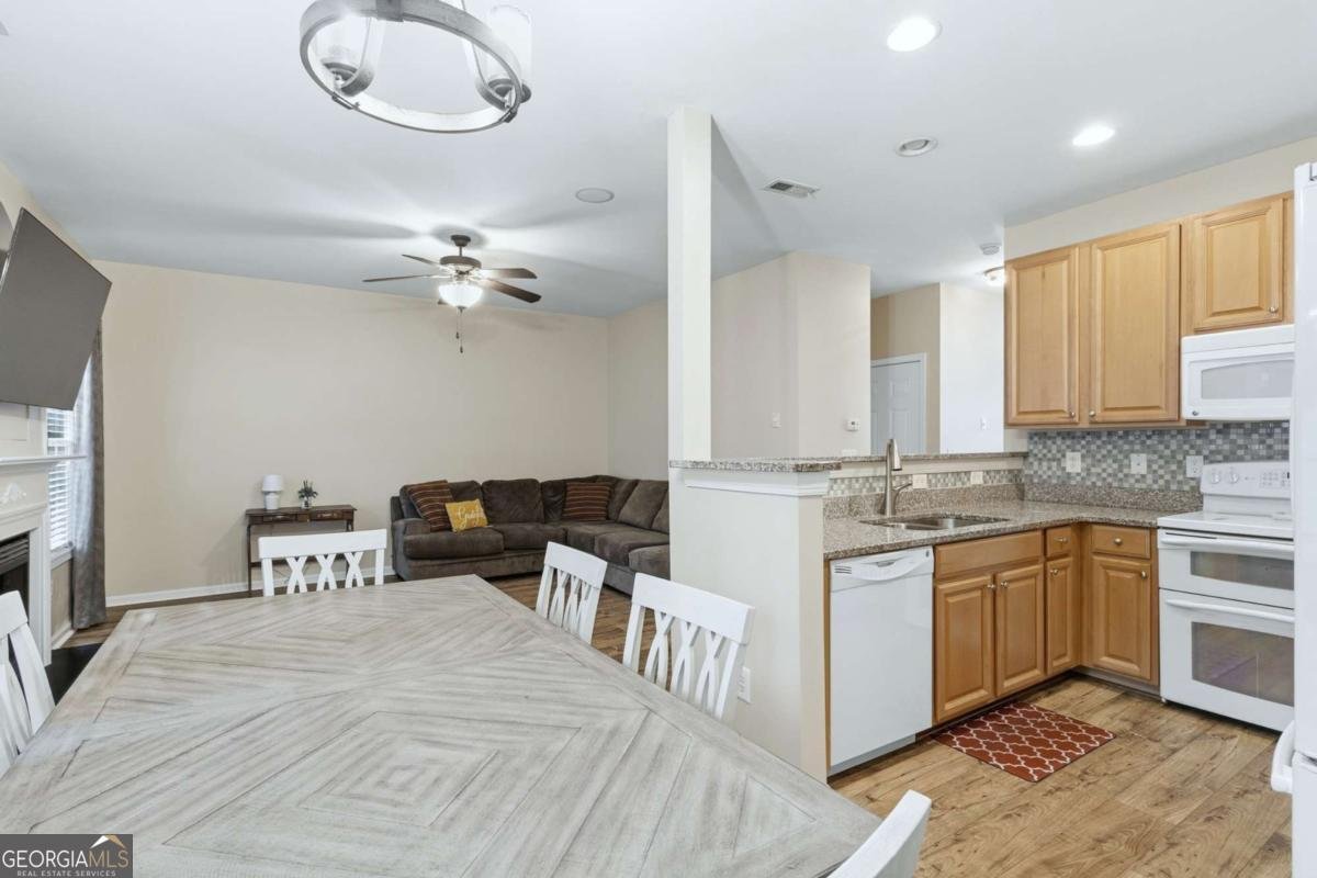 2100 Waterleaf Drive Buford - Photo 10