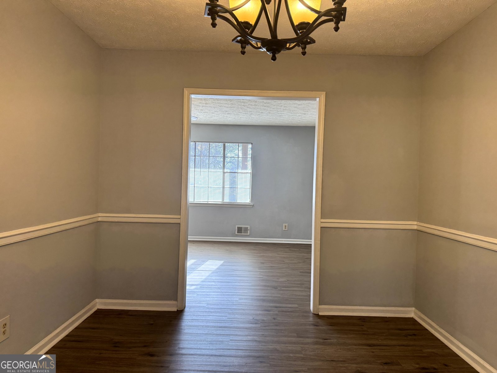 8678 Glenwoods Drive Riverdale - Photo 10