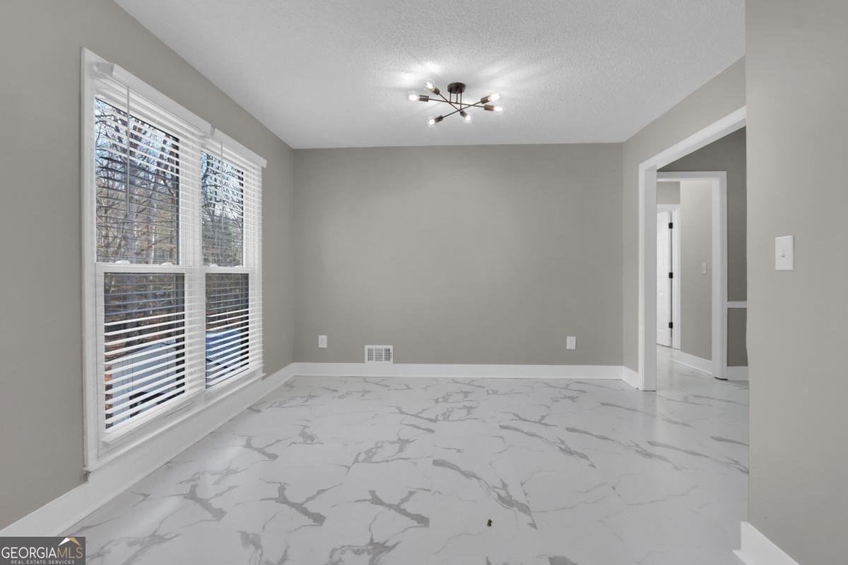 1760 Mountain Ash Court Dacula - Photo 11