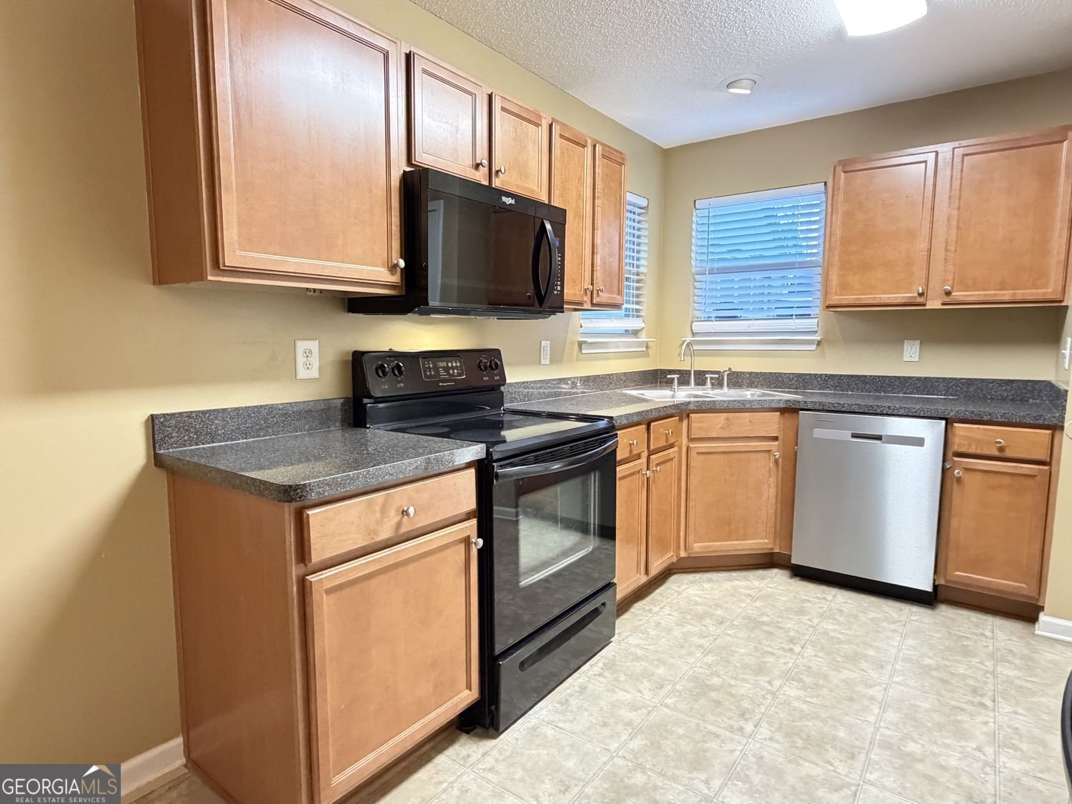 142 Baskin Road Temple - Photo 13