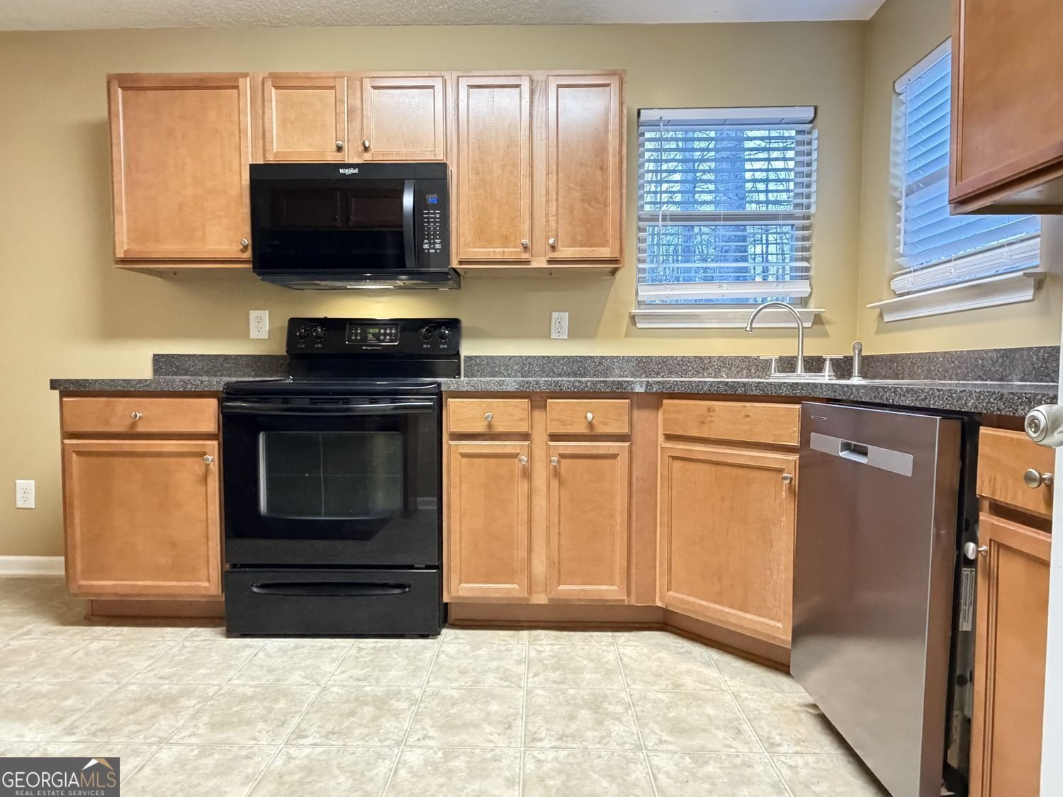 142 Baskin Road Temple - Photo 14