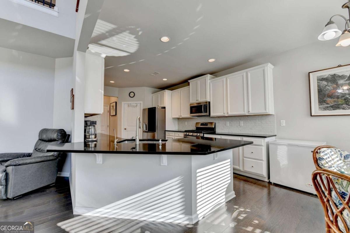 1909 Lakeview Bend Way Buford - Photo 17