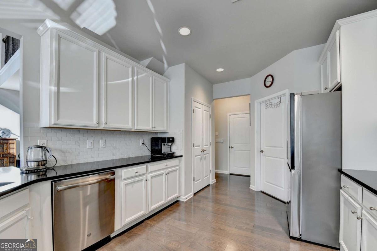 1909 Lakeview Bend Way Buford - Photo 22