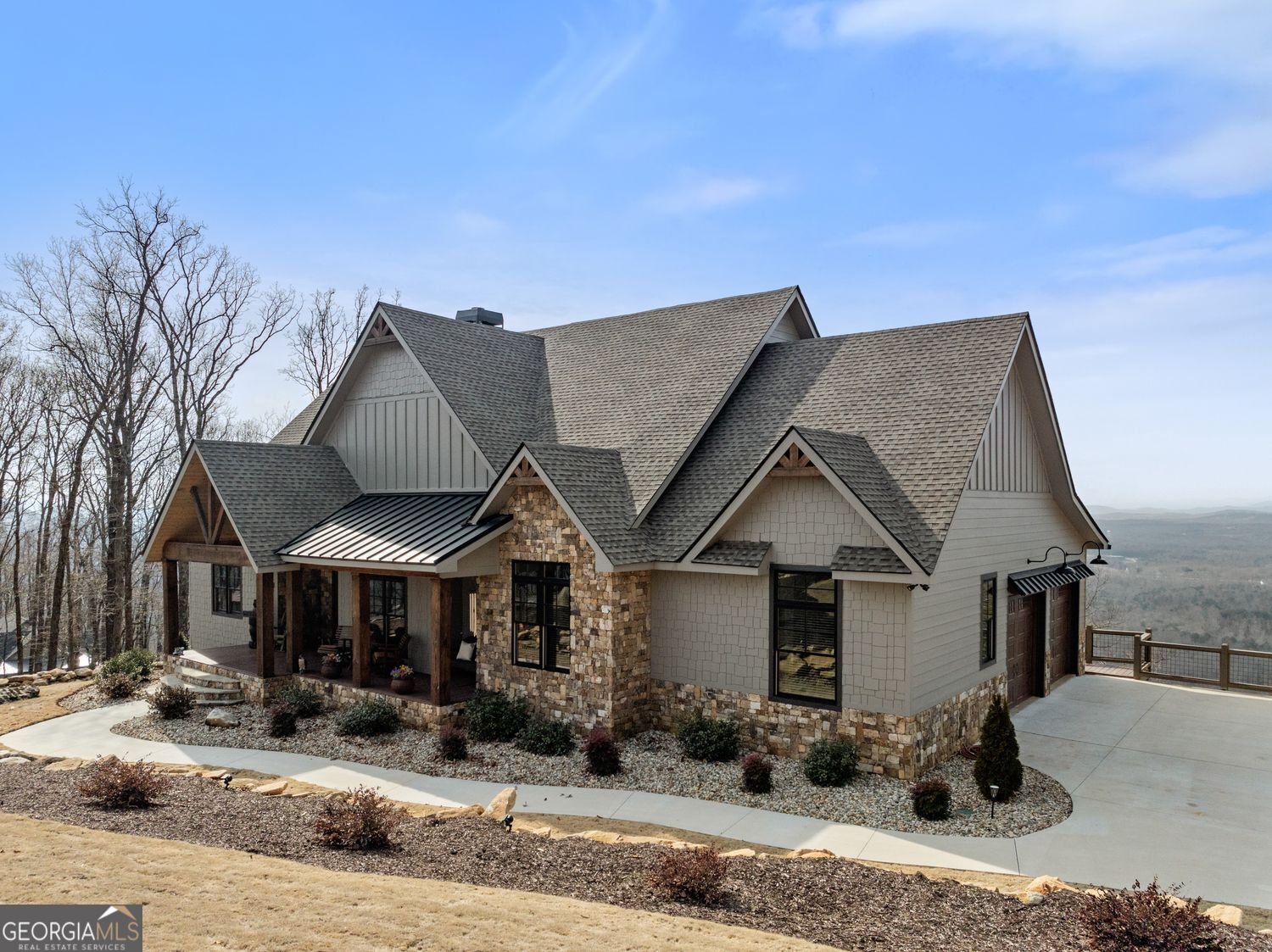 655 Mountainside Drive CLEVELAND - Photo 1