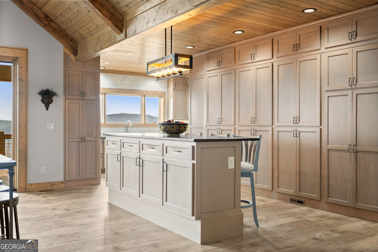 655 Mountainside Drive CLEVELAND - Photo 50